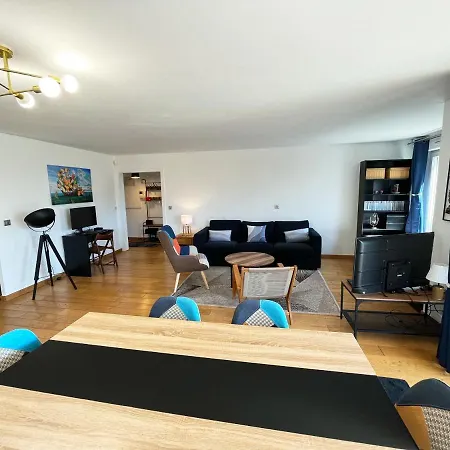 Apartment 84m² Avec 2 Parkings Privatifs